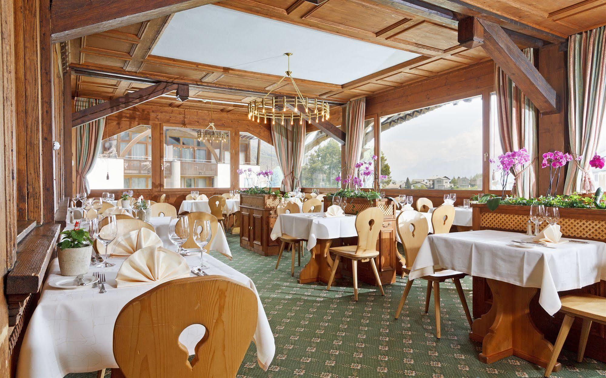 Schweizerhaus Swiss Quality Hotel Maloja Eksteriør billede